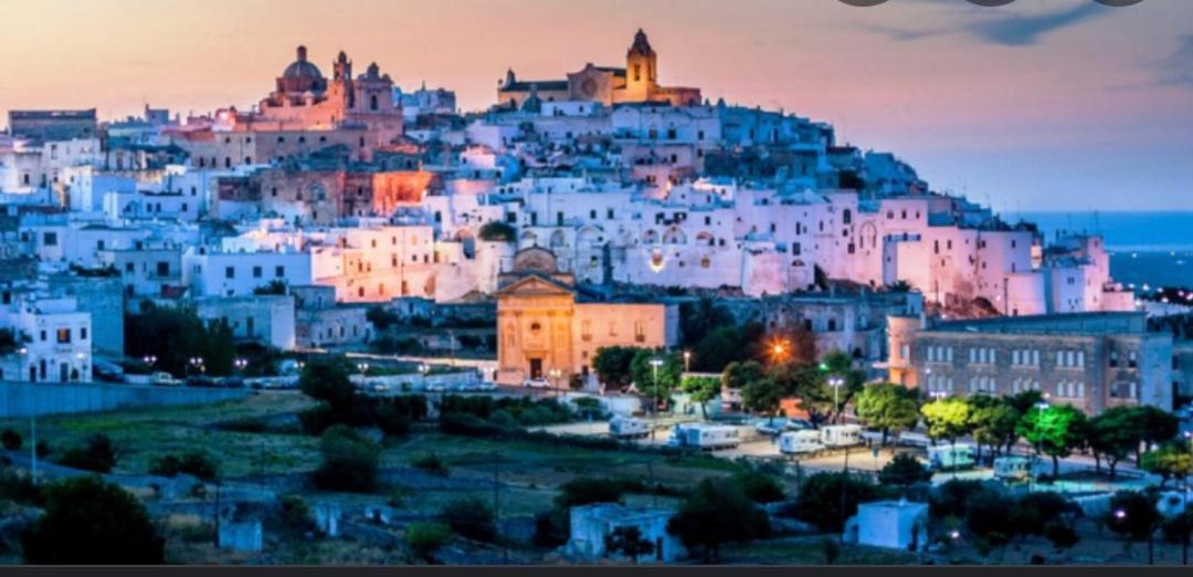 Casa città bianca Ostuni Exterior foto